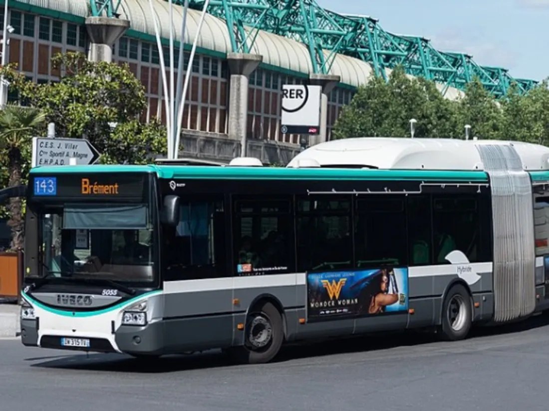 Pénurie de chauffeurs de bus : la région propose 2.000€ aux chômeurs pour les former