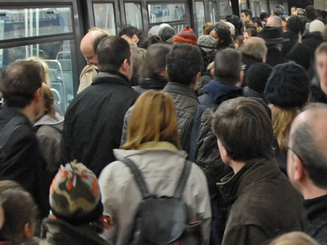 Le trafic sera perturbé dans les transports parisiens jeudi.