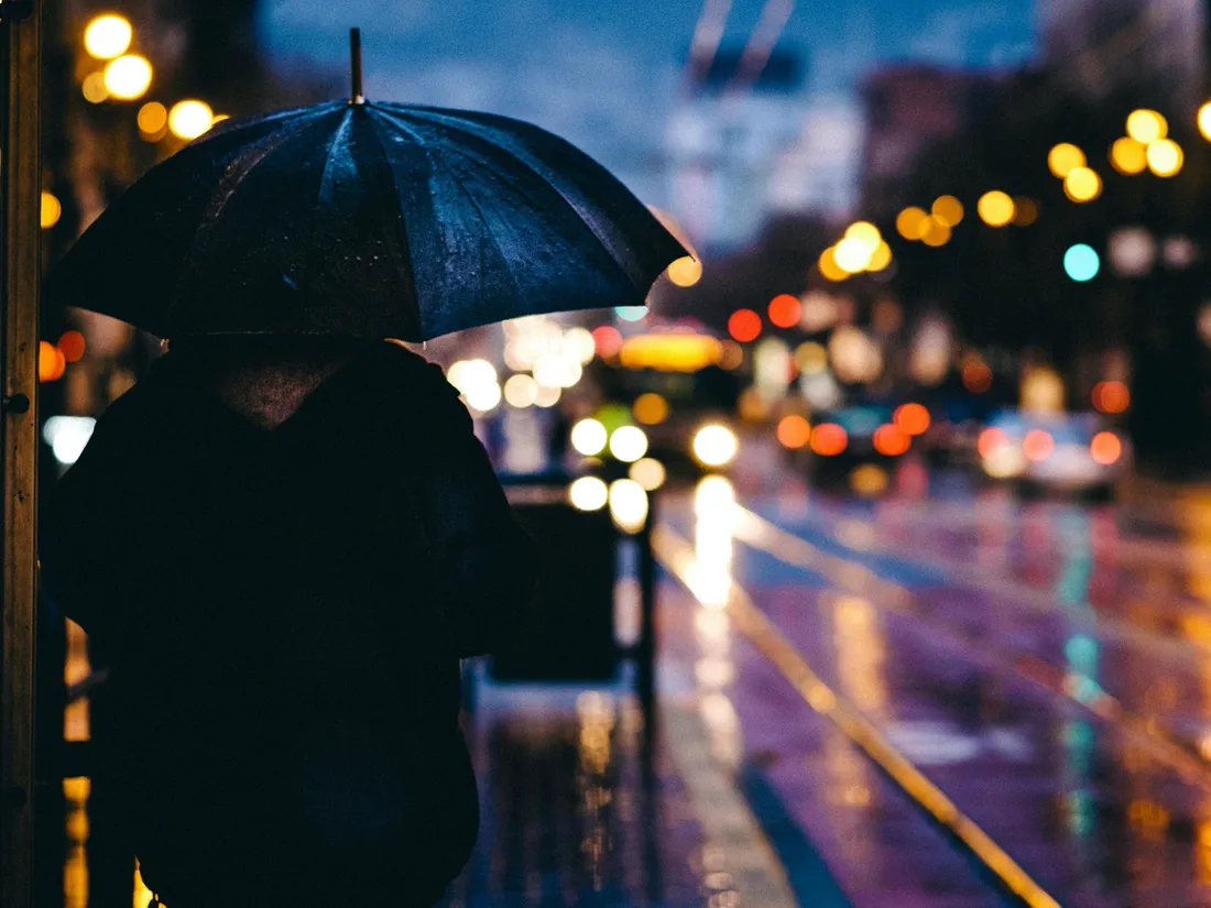 Météo France prévoit encore des averses et des crues ce lundi avant des améliorations prévues demain