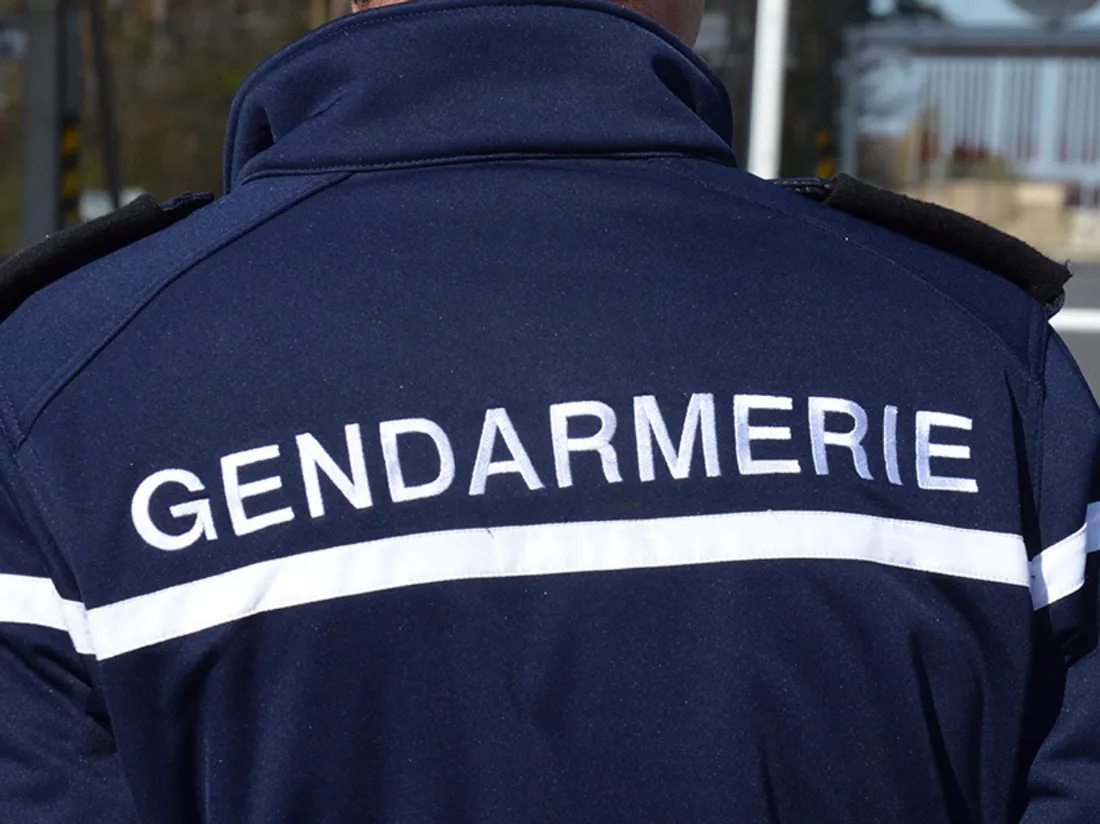 Les gendarmes ont interpellé un suspect.