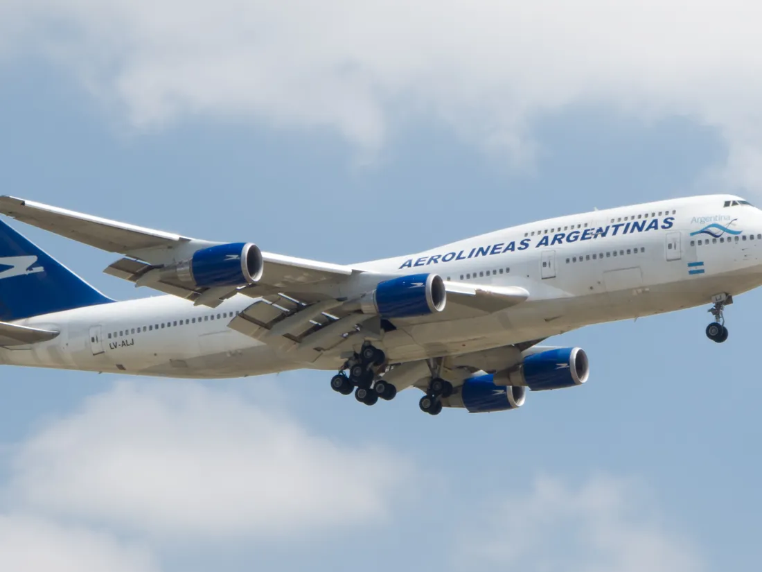 On devrait se faire rembourser nos billets d'avion plus rapidement en cas de vols