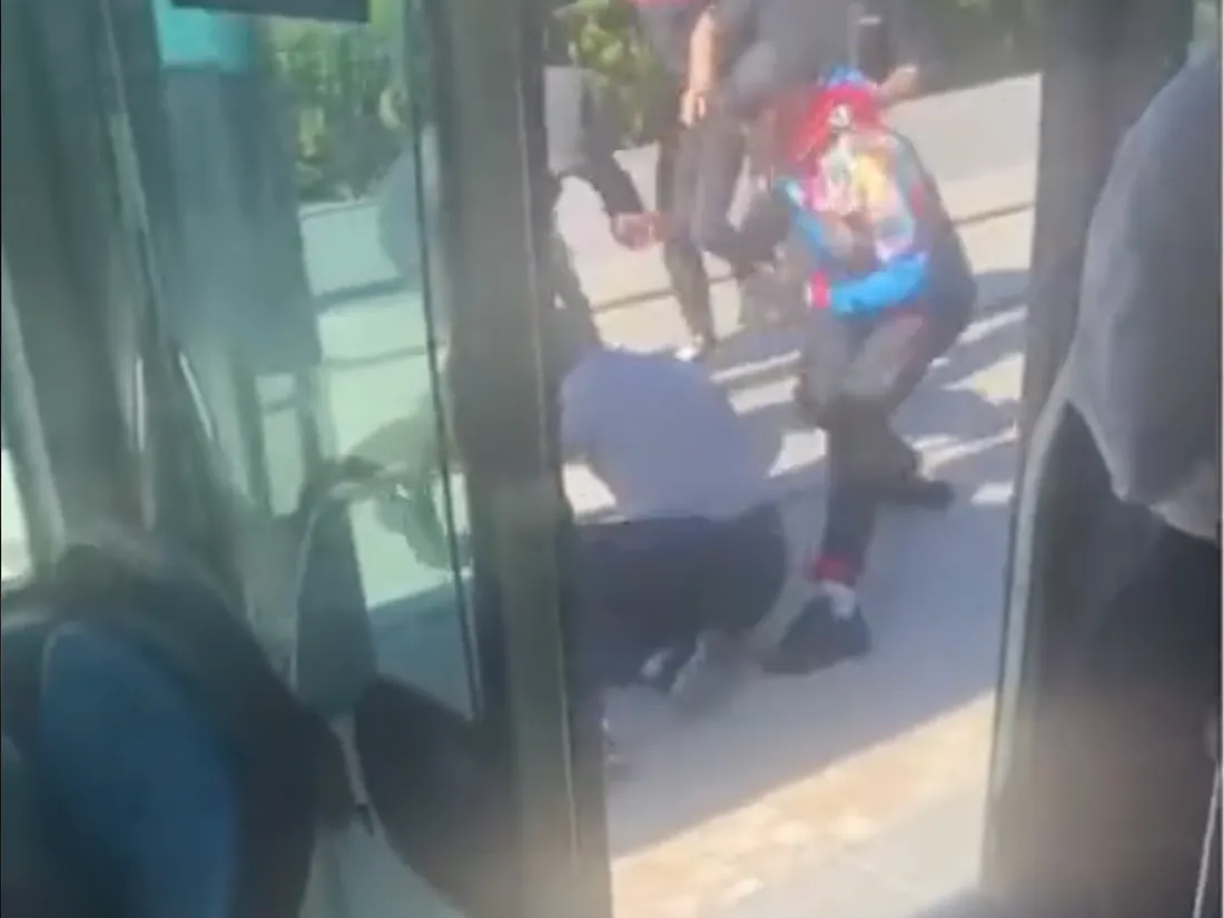 Un chauffeur de bus RATP lynché par une dizaine de jeunes (vidéo)