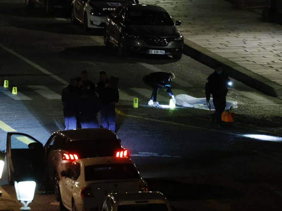 Refus d'obtempérer à Paris : des policiers tirent sur une voiture, deux morts