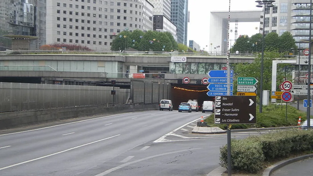 A14 : circulation interrompue dans le tunnel de La Défense