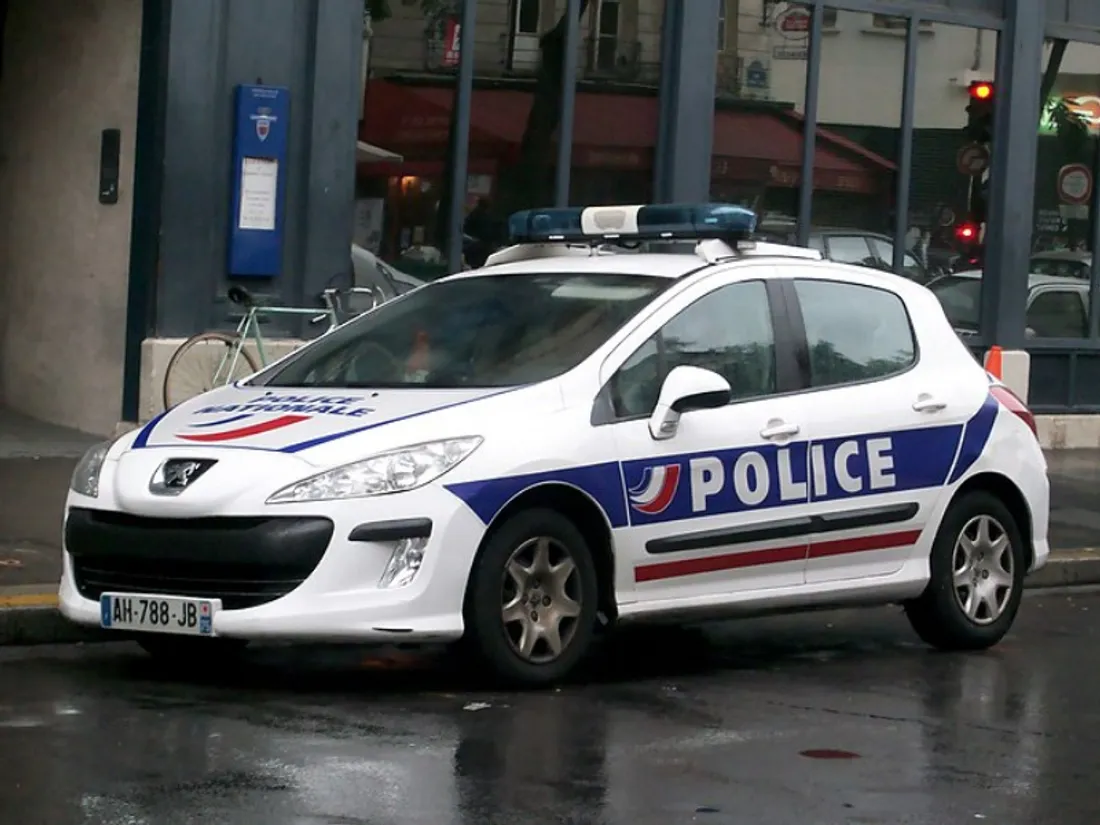 Voiture de Police - image d'illustration