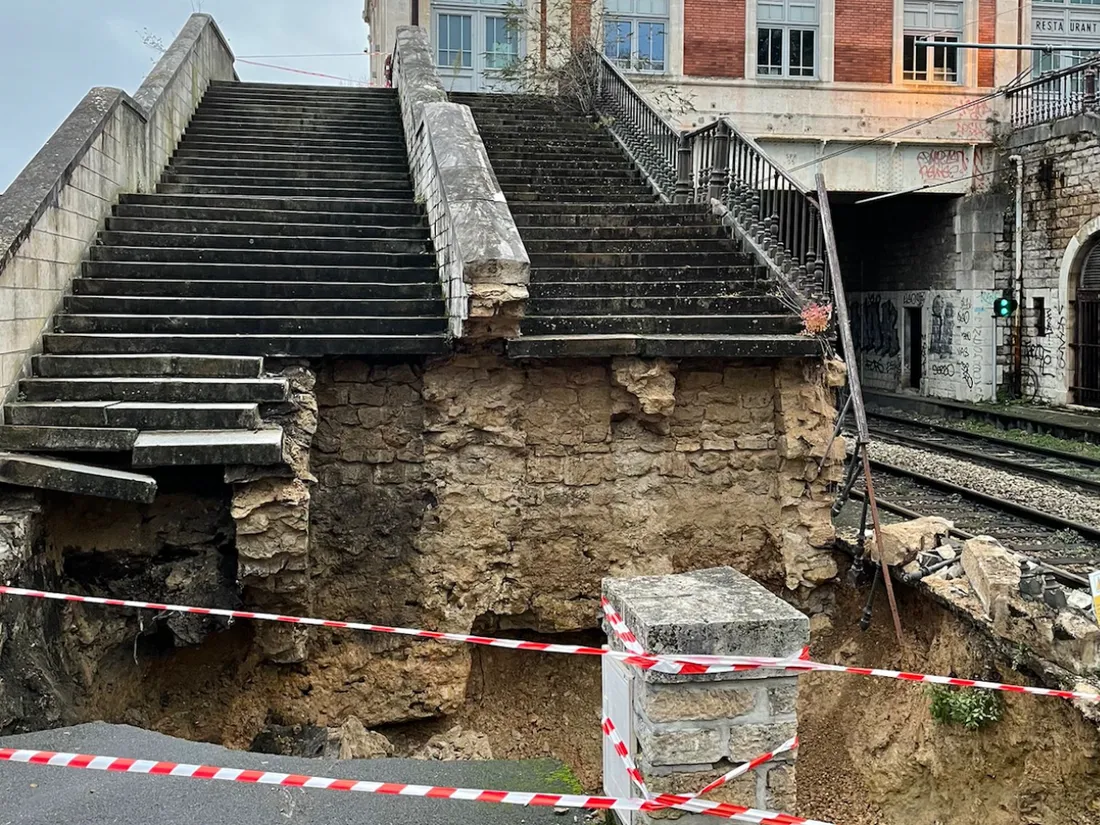 Un éboulement paralyse une station de Tramway des Hauts de Seine