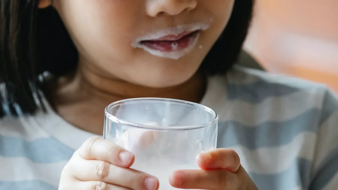 Mauvais goût, drôle d’odeur : des bouteilles de lait rappelées dans toute la France