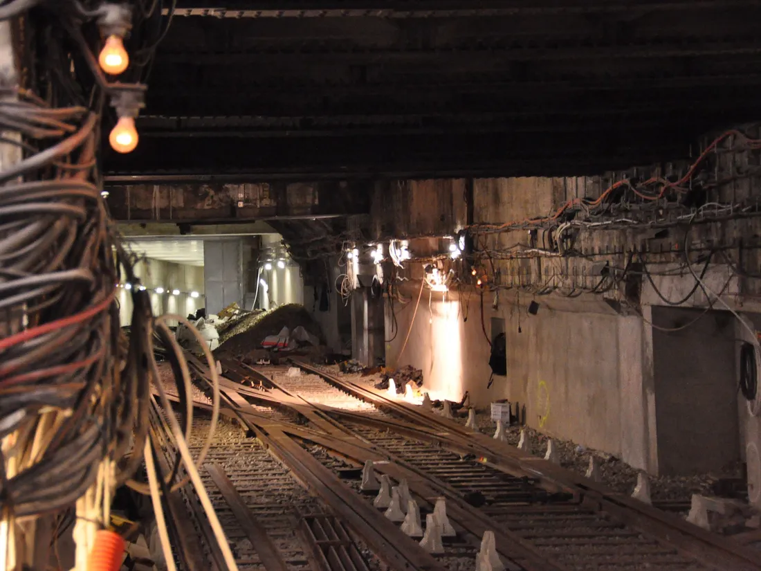 La ligne 1 du métro totalement interrompue dans Paris