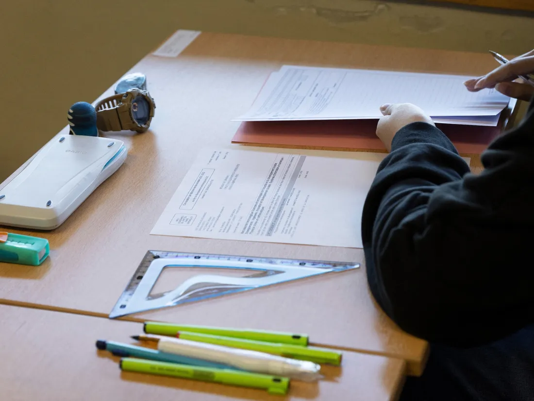Brevet : l'Éducation nationale va porter plainte après la fuite de sujets 