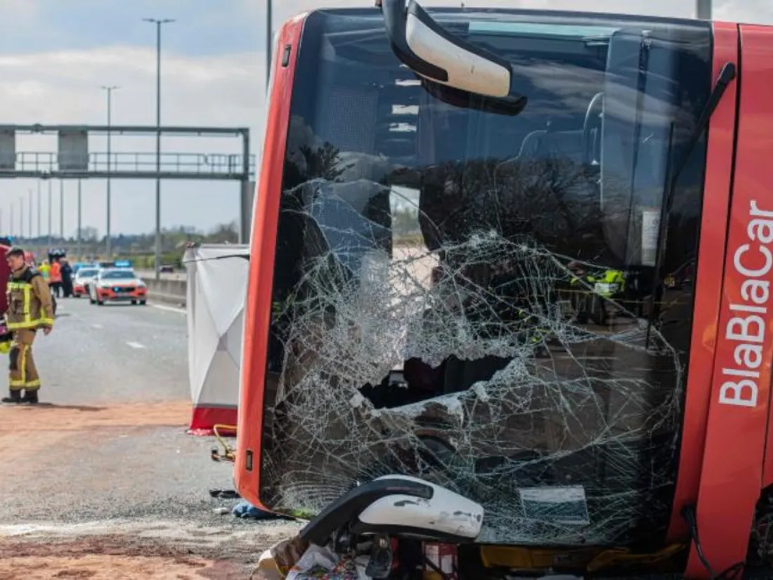 Paris-Amsterdam : 2 morts après l’accident d’un bus BlaBlacar