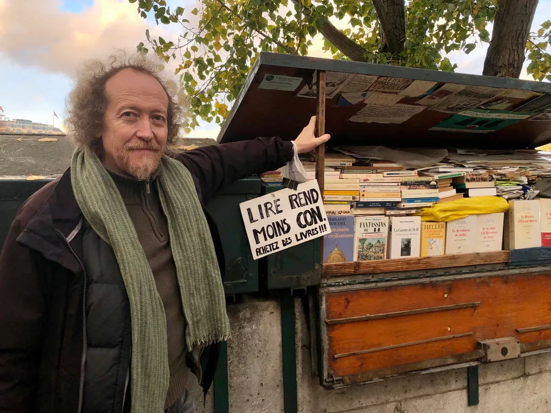 La mairie de Paris recherche des bouquinistes pour faire vivre les quais de  Seine