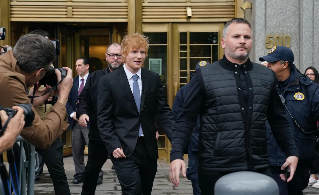 Ed Sheeran à la sortie de son procès à New York.