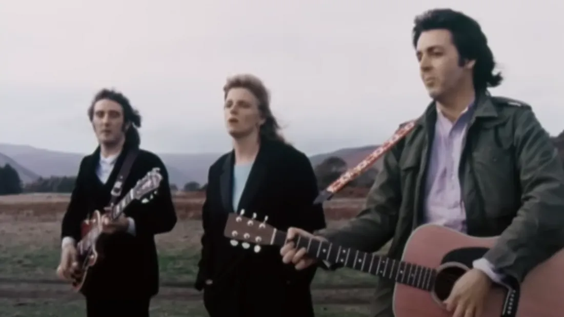 Denny Layne, avec Linda et Paul McCartney dans le clip de "Mull Of Kyntire" des Wings.