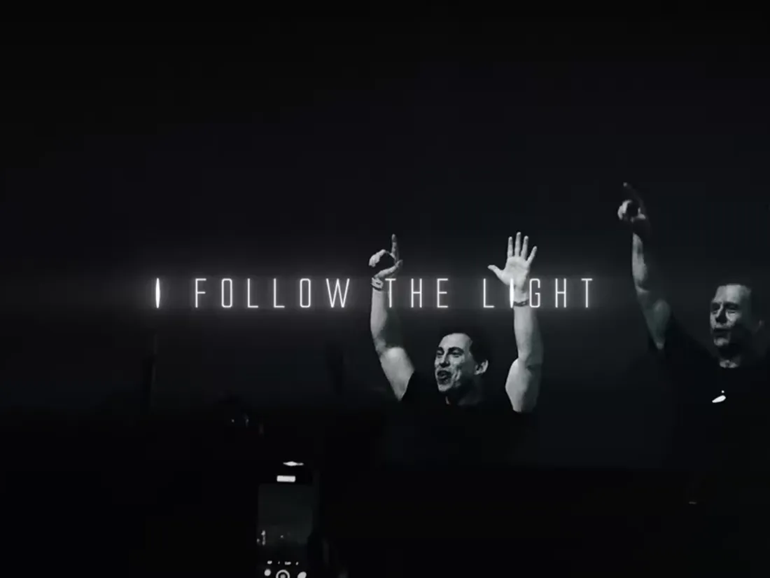 « Follow The Light » : écoutez le nouveau Armin van Buuren x Hardwell