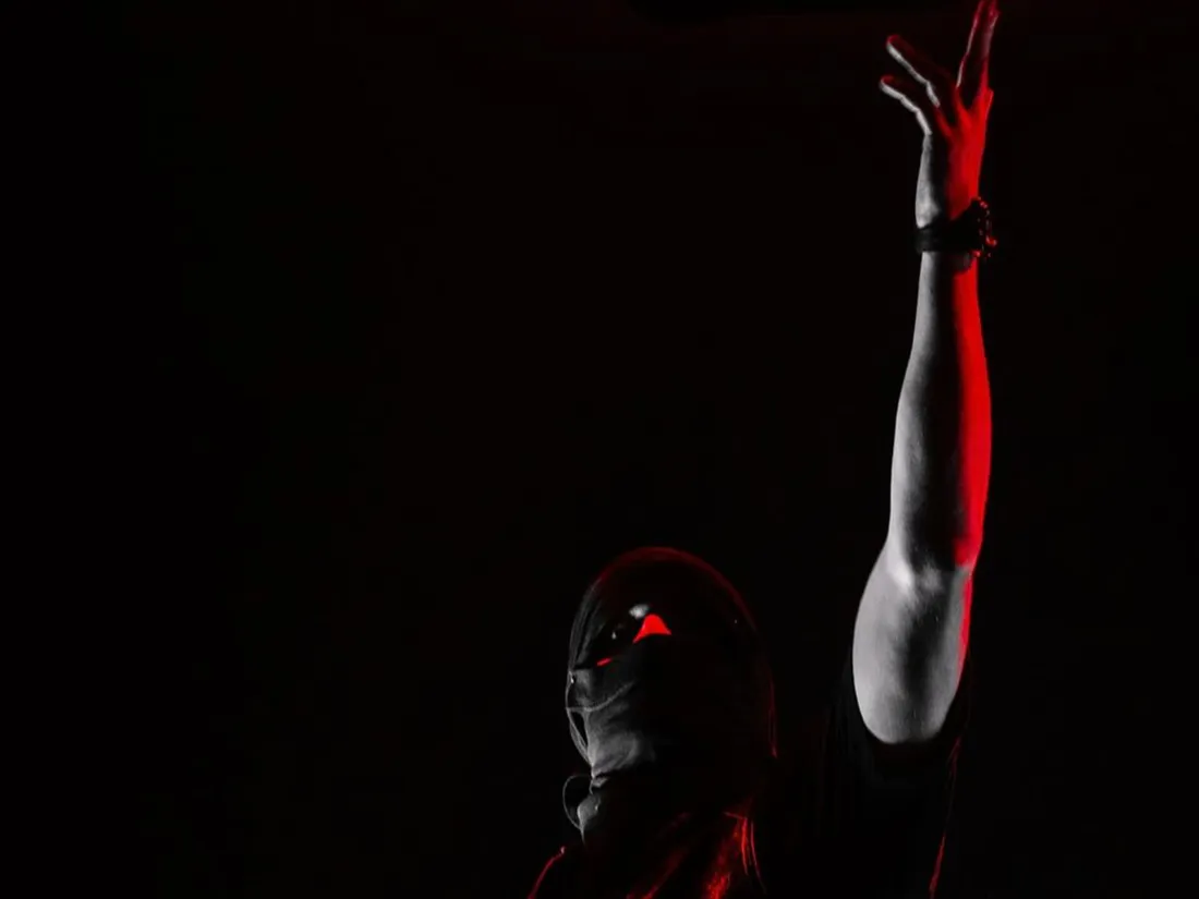 (vidéo) DJ Snake se présente sous le nouvel alias « Outlaw »