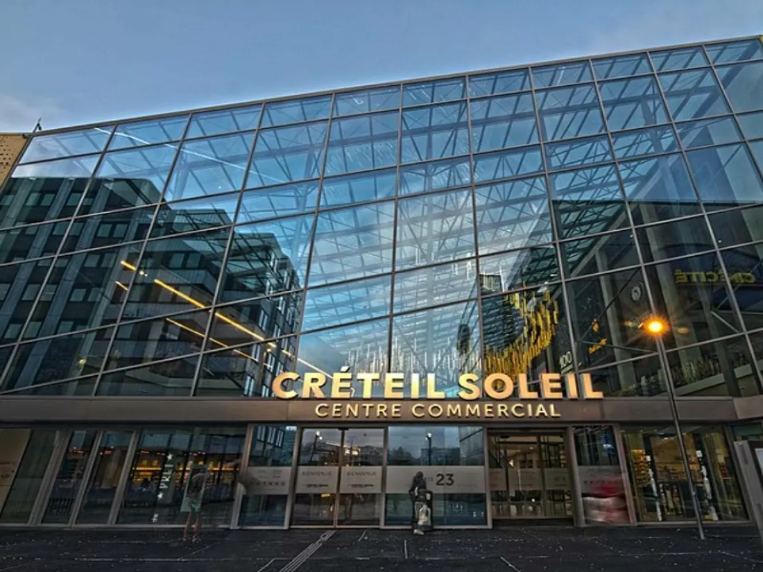 Pass sanitaire : pourquoi certains centres commerciaux de plus de 20 000m² ne sont pas concernés ?