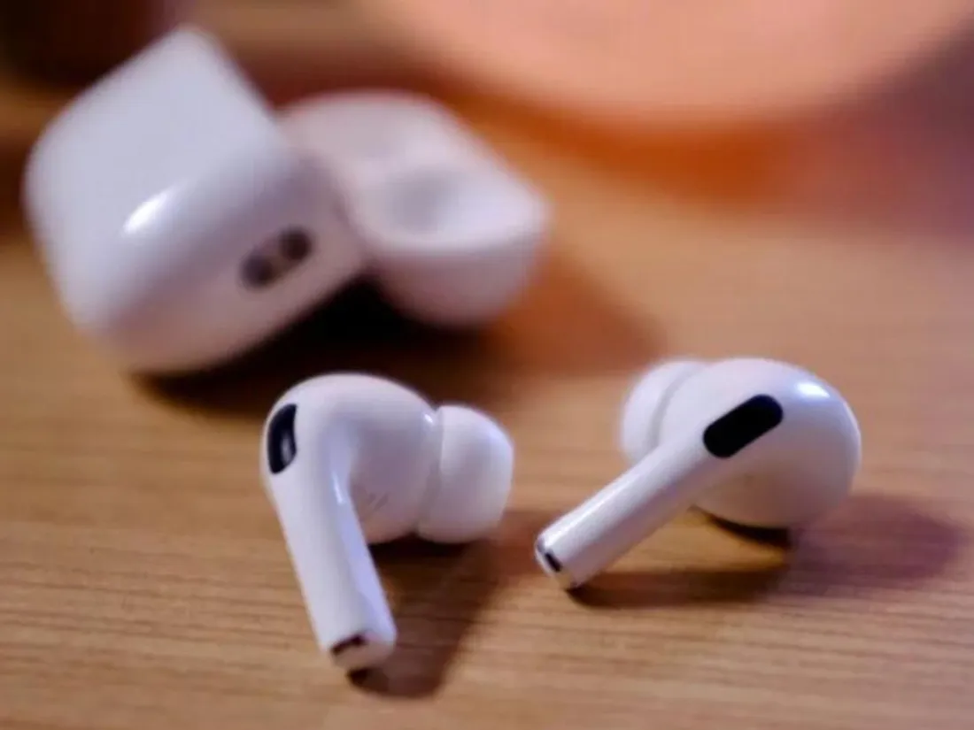 Les autorités américaines ont autorisé un dispositif transformant les AirPods en aide auditive 