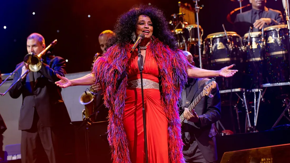 Diana Ross lors d'un concert en 2022.