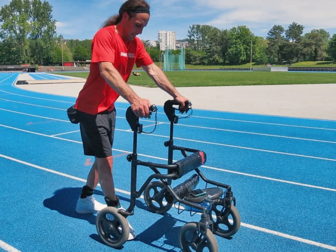 Paraplégique implant CHU Lausanne