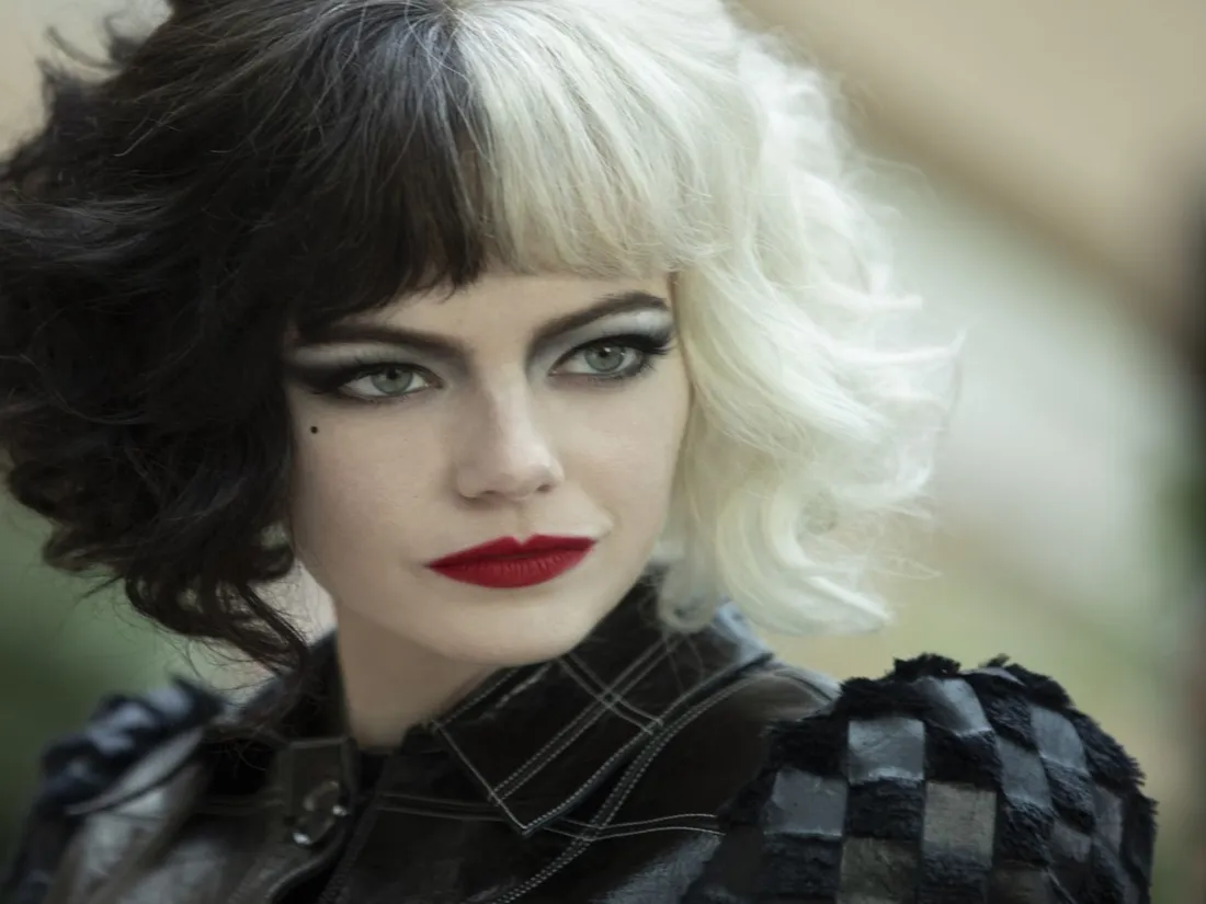 Emma Stone dans Cruella