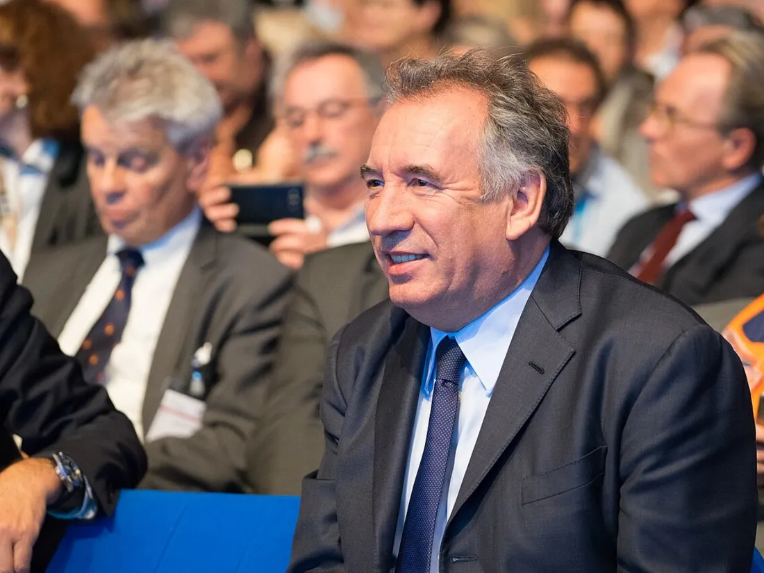 François Bayrou est nommé Premier ministre.