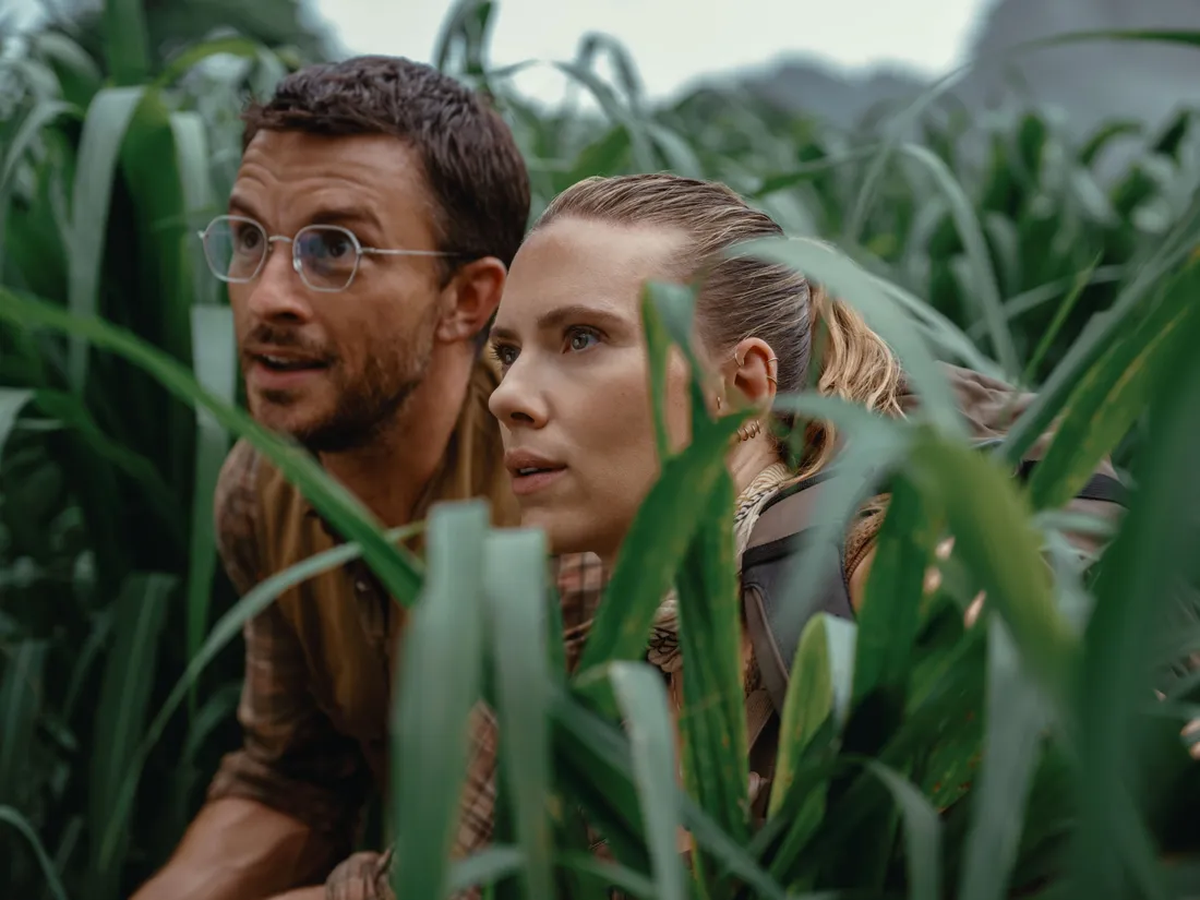 Jonathan Bailey et Scarlett Johansson sont au casting.