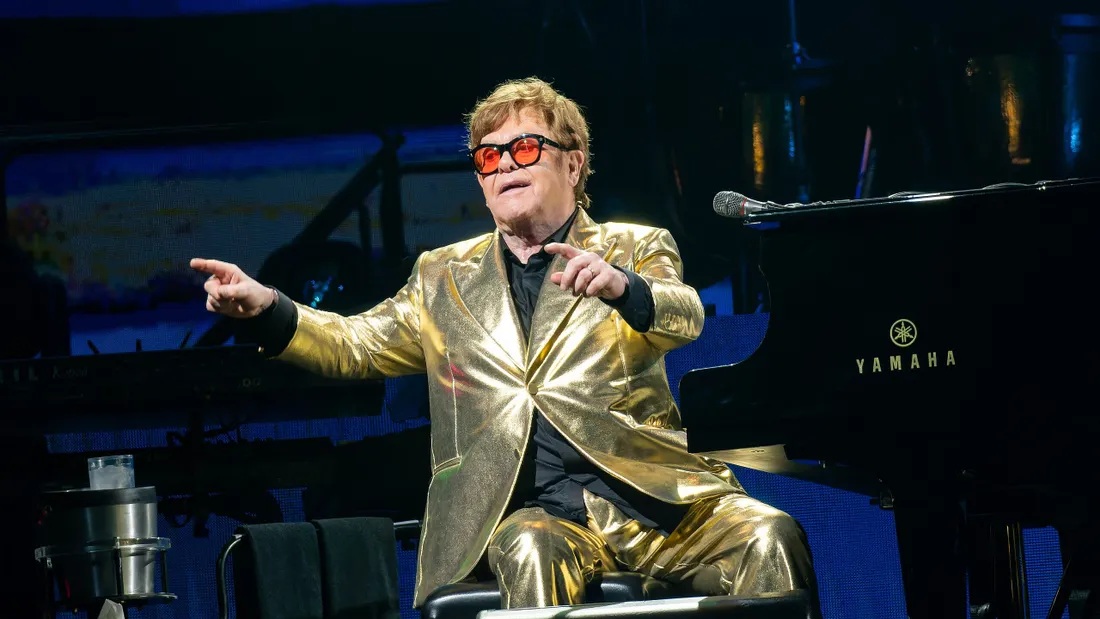 Elton John à Glastonbury en 2023.