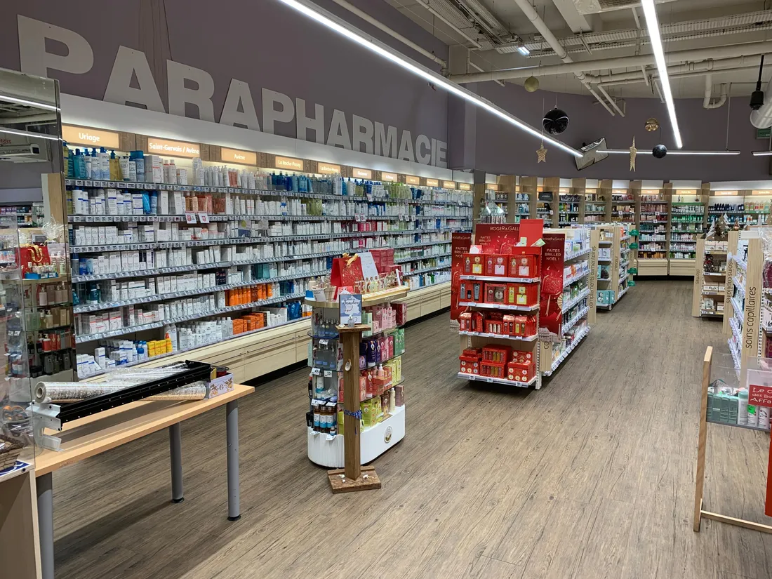 AUCHAN
