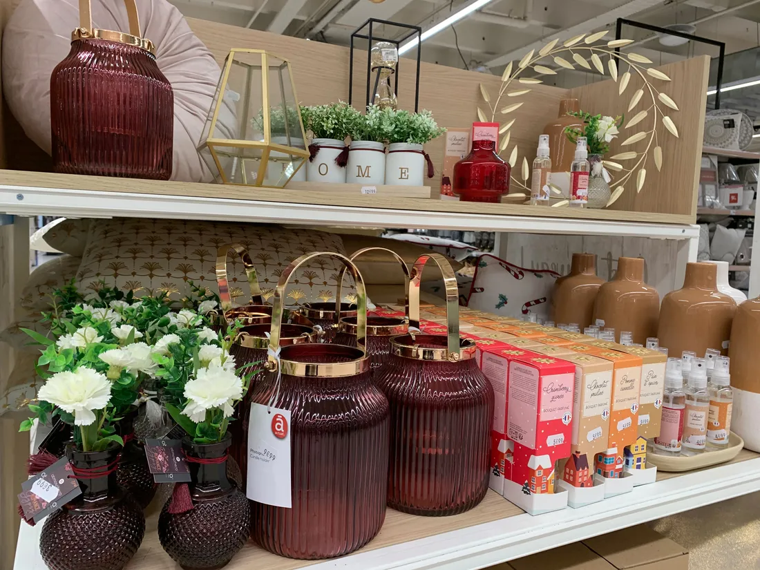 AUCHAN