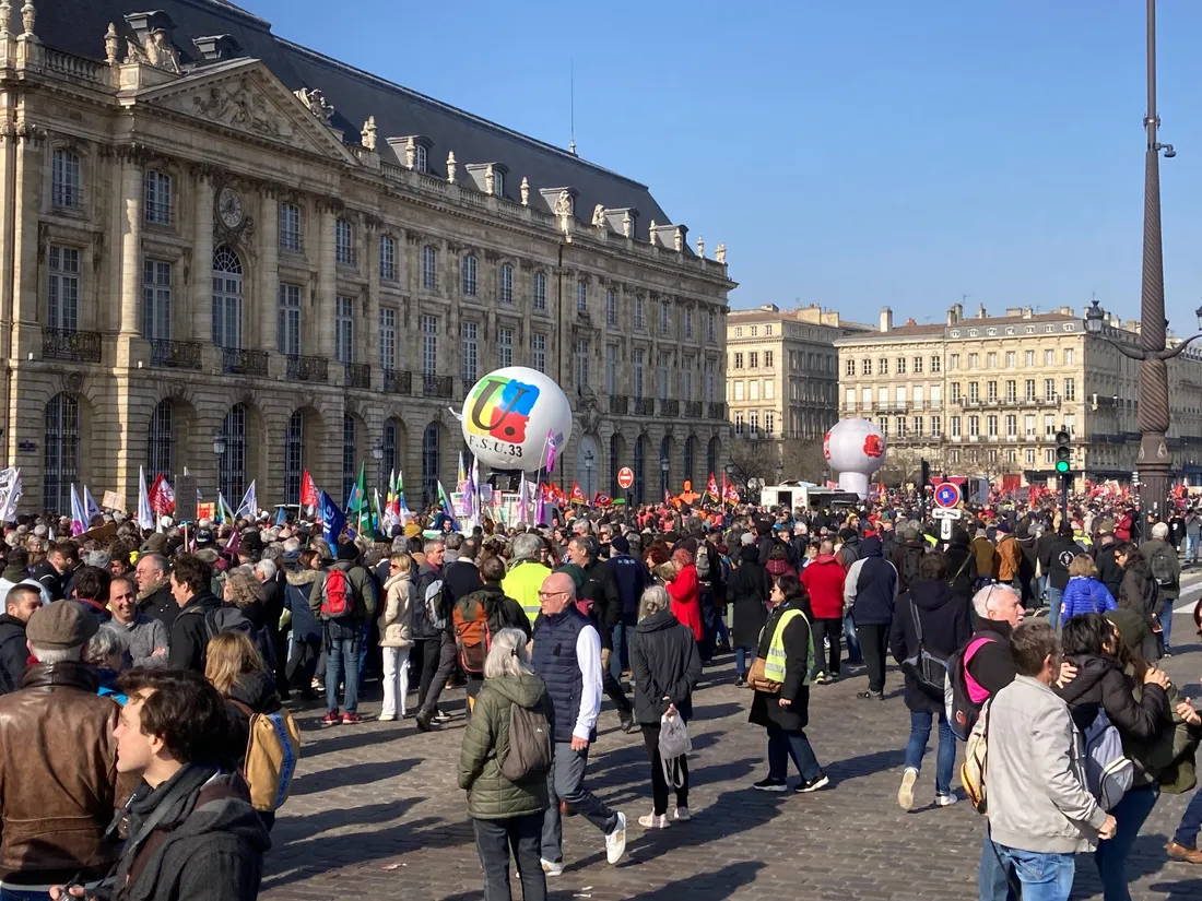 Ils étaient encore des milliers à défiler dans les rues de Bordeaux contre la réforme des retraites
