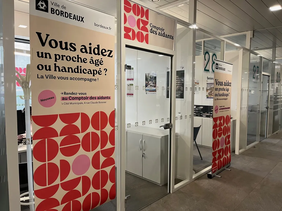 Le Comptoir des aidants est ouvert depuis fin 2024 à la Cité Municipale de Bordeaux
