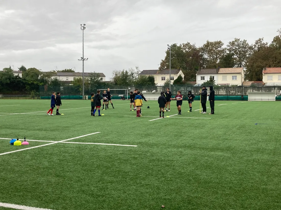 Au Stade Bordelais Rugby, les jeunes adhérents ne louperont pas la finale du Mondial ce samedi