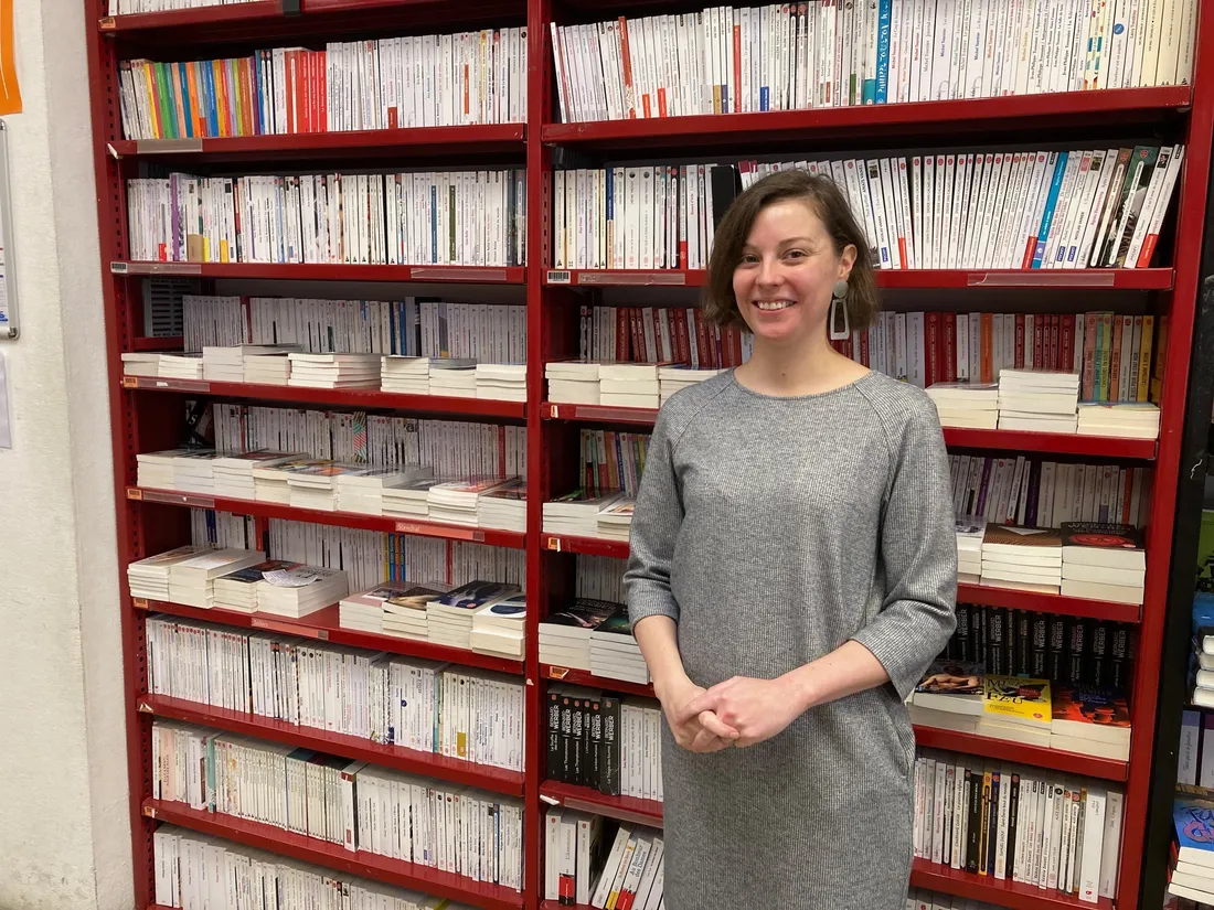 Lucie Leroy est responsable du rayon littérature à la librairie Mollat, à Bordeaux