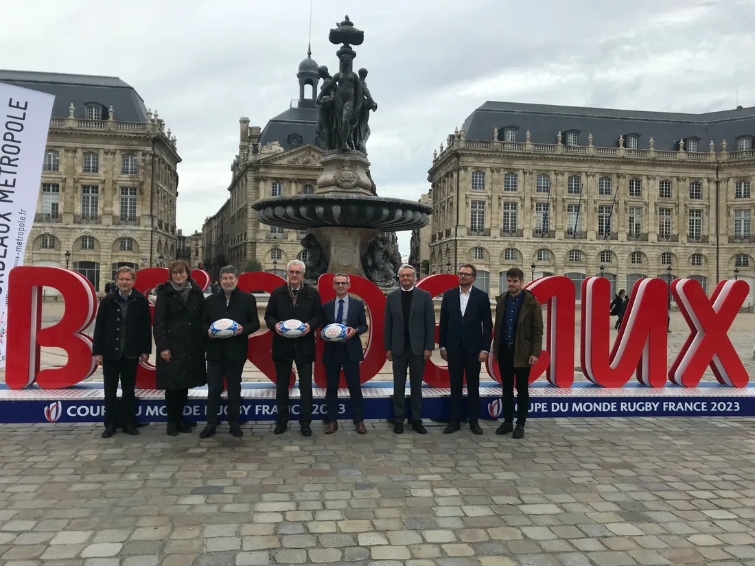 Lancement du totem spécial Coupe du monde de rugby 2023 à Bordeaux
