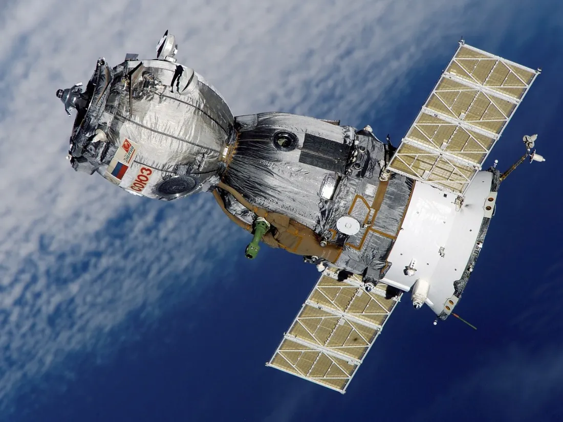 Une sortie des astronautes de l’ISS perturbée par la radio d'un taxi argentin 