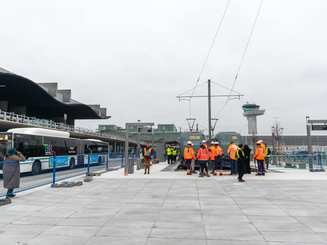 Dernière ligne droite avant l'ouverture de l'extension du Tram A aux usagers
