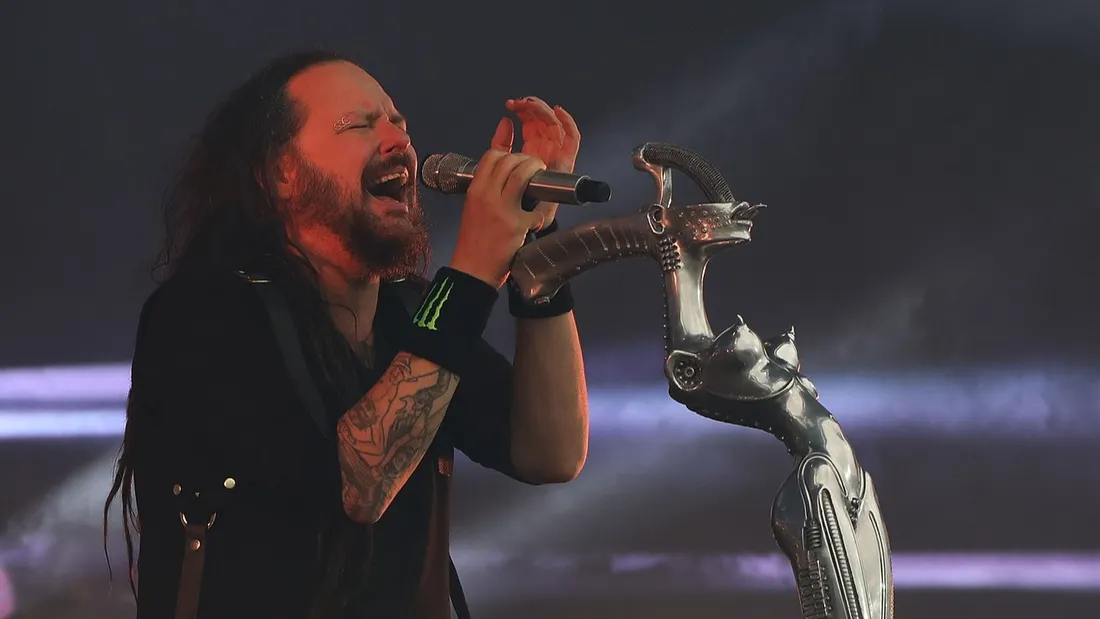 Korn en concert au Rock im Park en 2022. 