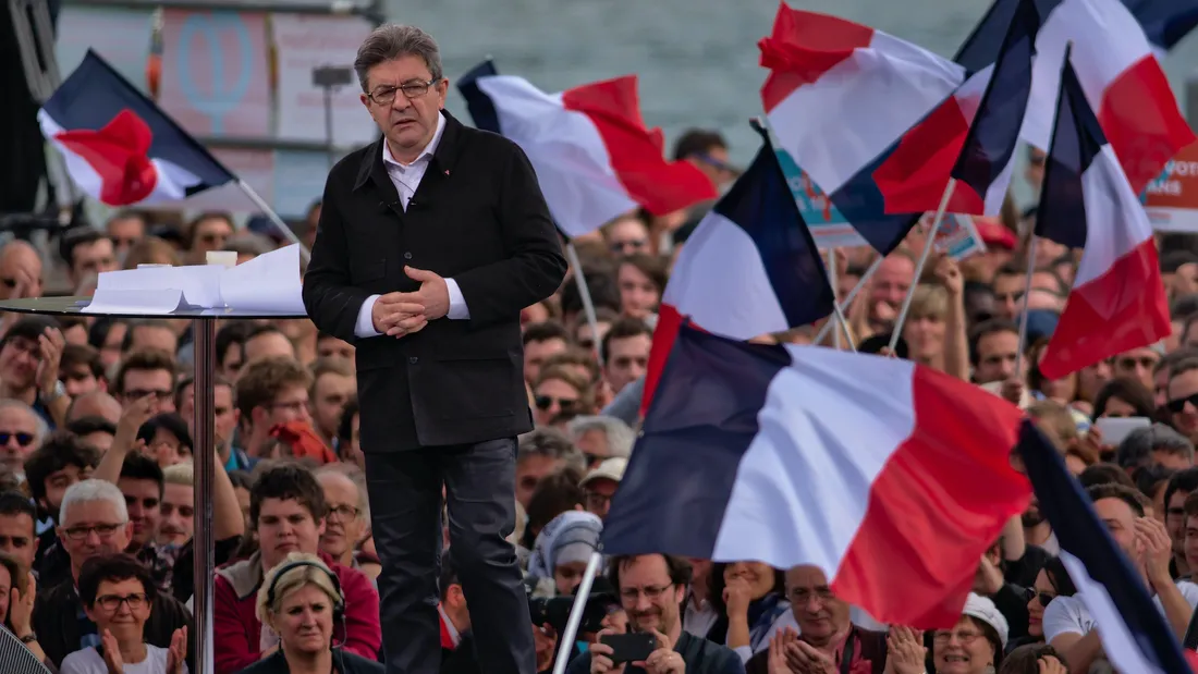 Est-il possible de gouverner par décret comme le souhaite Jean-Luc Mélenchon ?