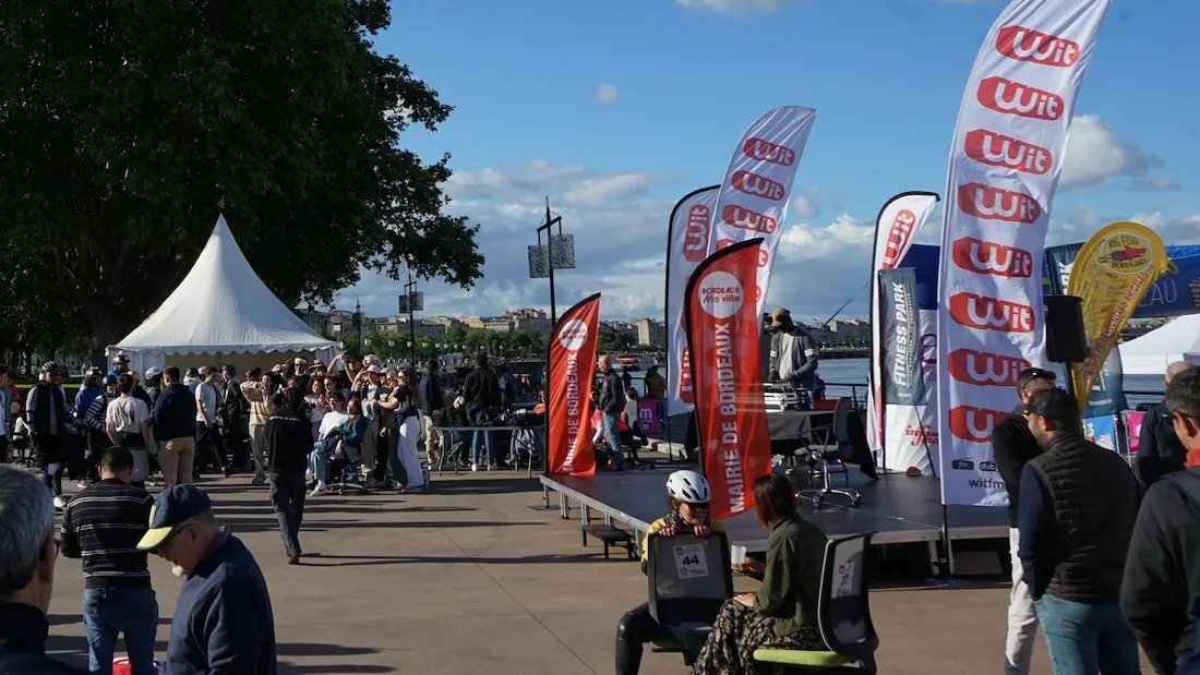 La 3e course de chaise de bureau se déroule le 15 mai 2025.