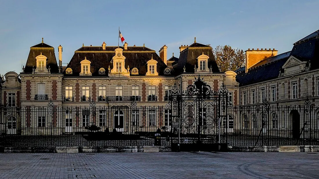 La préfecture de Poitiers.