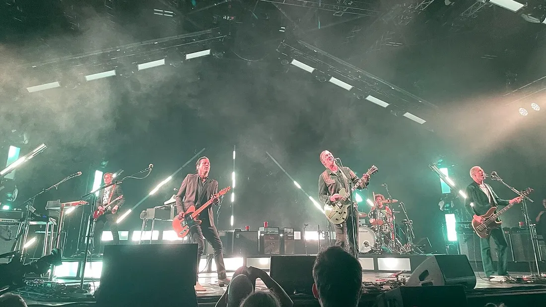 La santé de Josh Homme au coeur des annulations de concerts de QOTSA