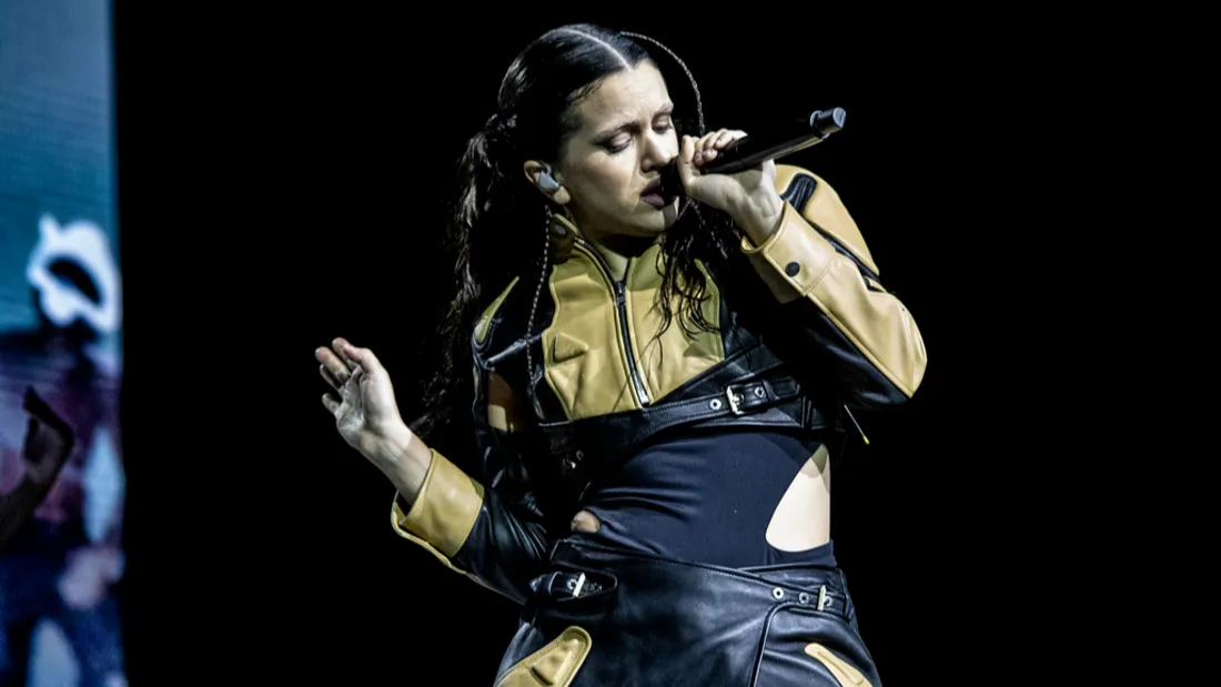 Rosalía en concert au Chili en 2022.