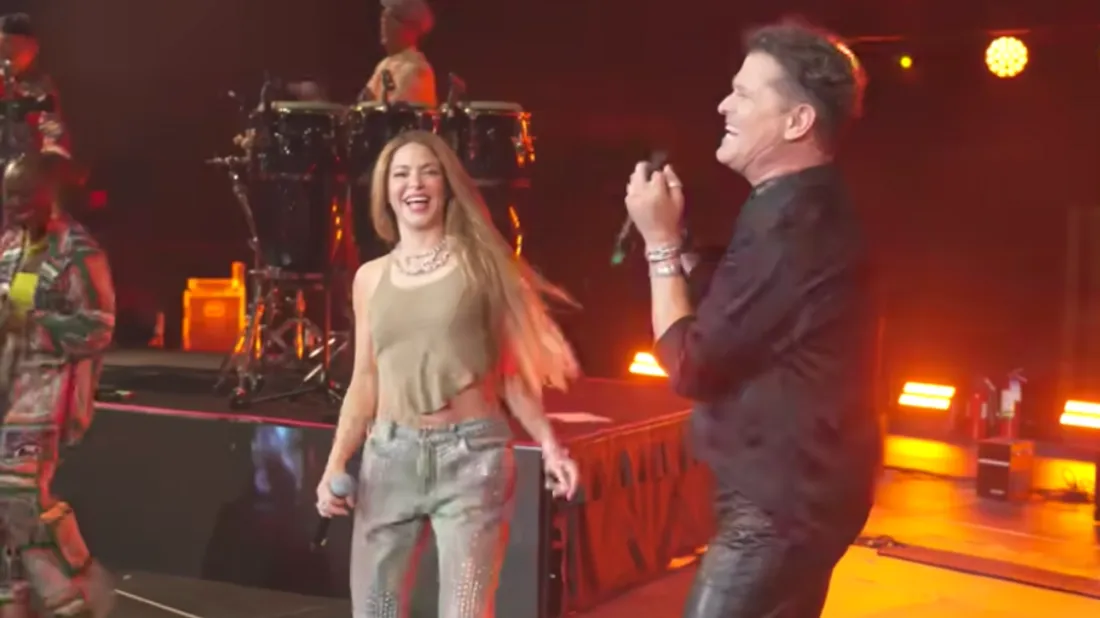 Shakira et Carlos Vives ont chanté une version "alternative" de "La Bicicleta" en concert à Miami.
