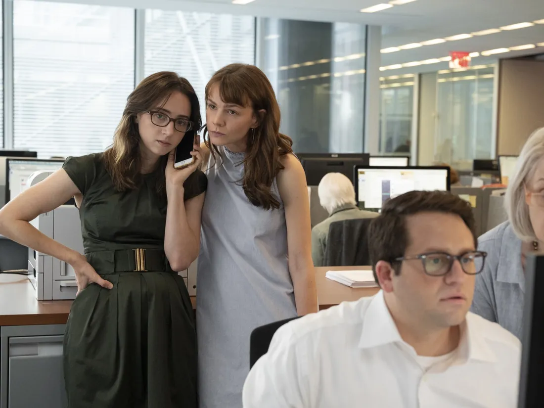 Zoe Kazan et Carey Mulligan dans She Said de Maria Schrader.