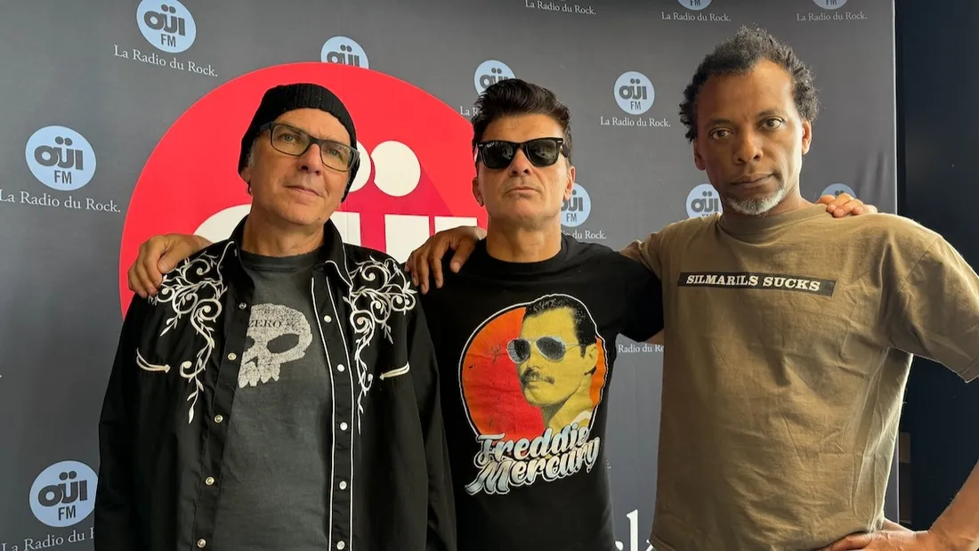Silmarils dans les studios de Oüi FM.