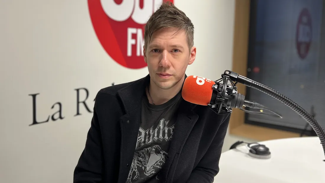 Tobias Forge au micro de OüiFM.