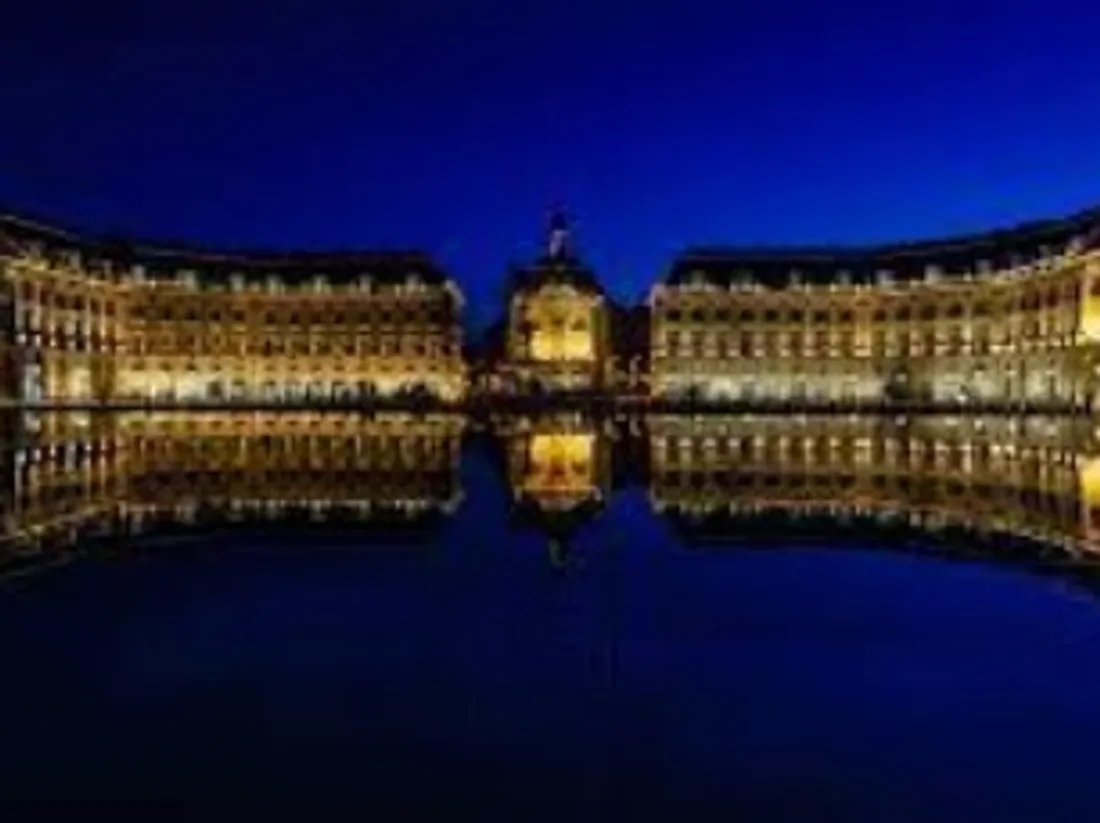 Miroir d'eau bordeaux