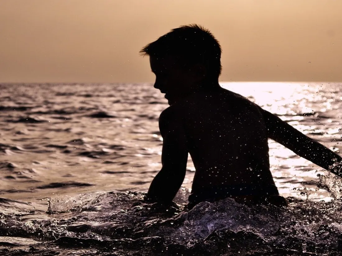 enfant plage 