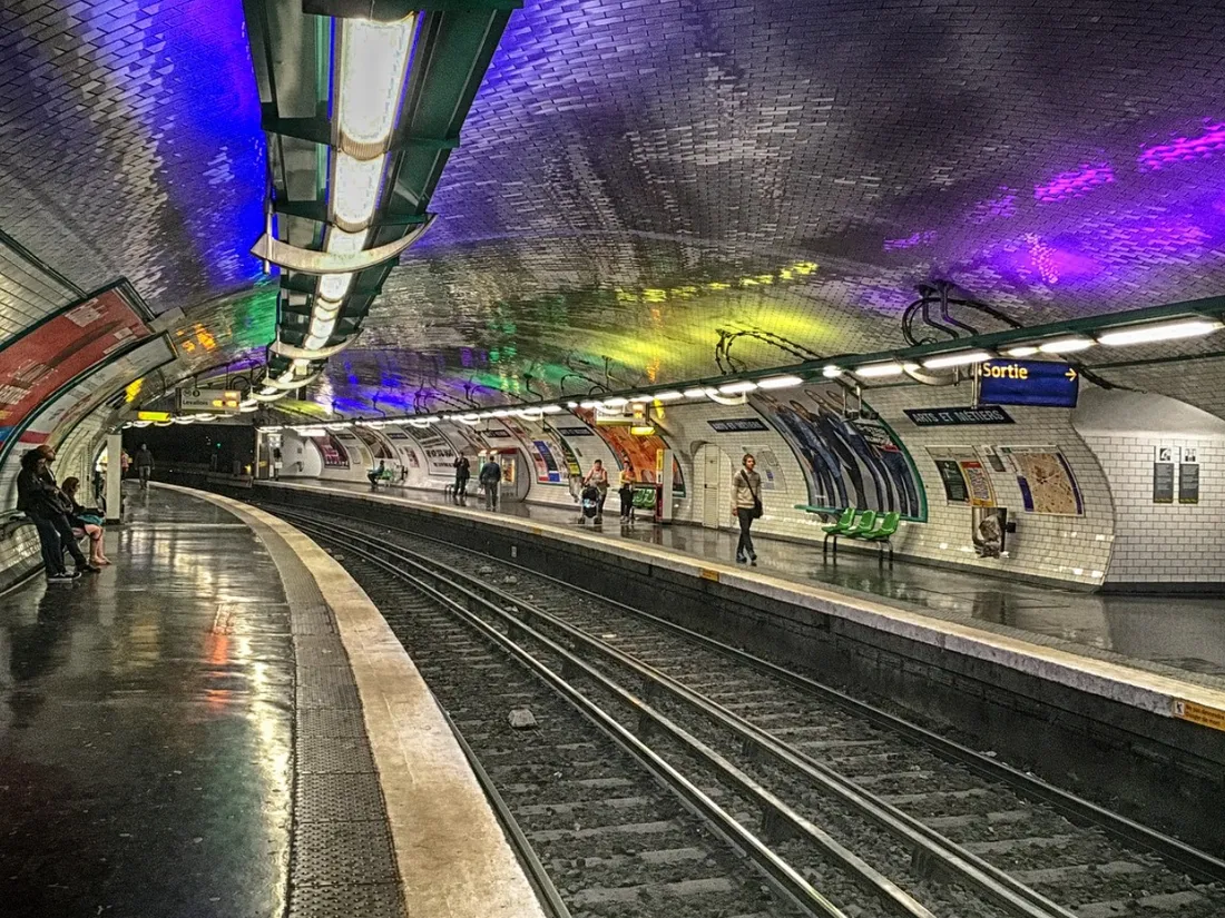 La nouvelle tendance TikTok pour combattre le harcèlement sexuel dans les transports 