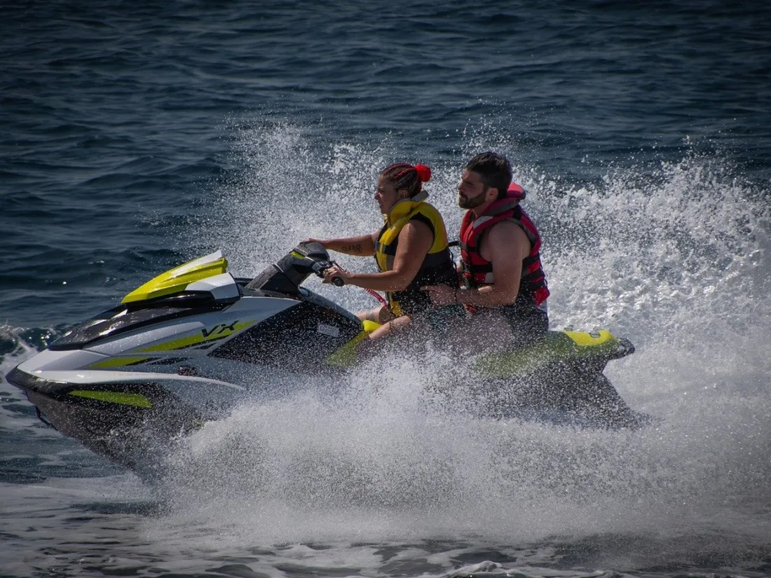 Une femme est décédée lors d'une collision de jet ski sur le Bassin d'Arcachon